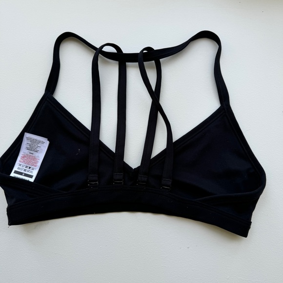 GYMSHARK Sports Bra - Picture 2 of 3